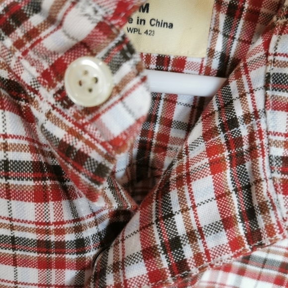 Levi’s Western Snap Button Red Plaid Long Sleeve Shirt Size M Open To Offers - Picture 4 of 10